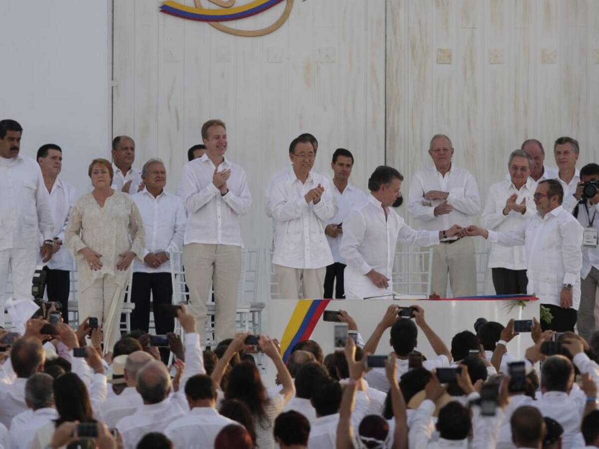 Gobierno podría dejar huérfano al Acuerdo de Paz, según Defendamos Paz