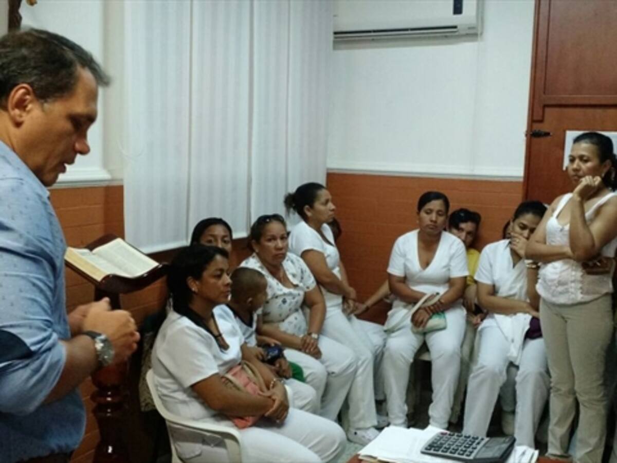 Enfermeras auxiliares del Hospital Universitario de Sincelejo están en paro