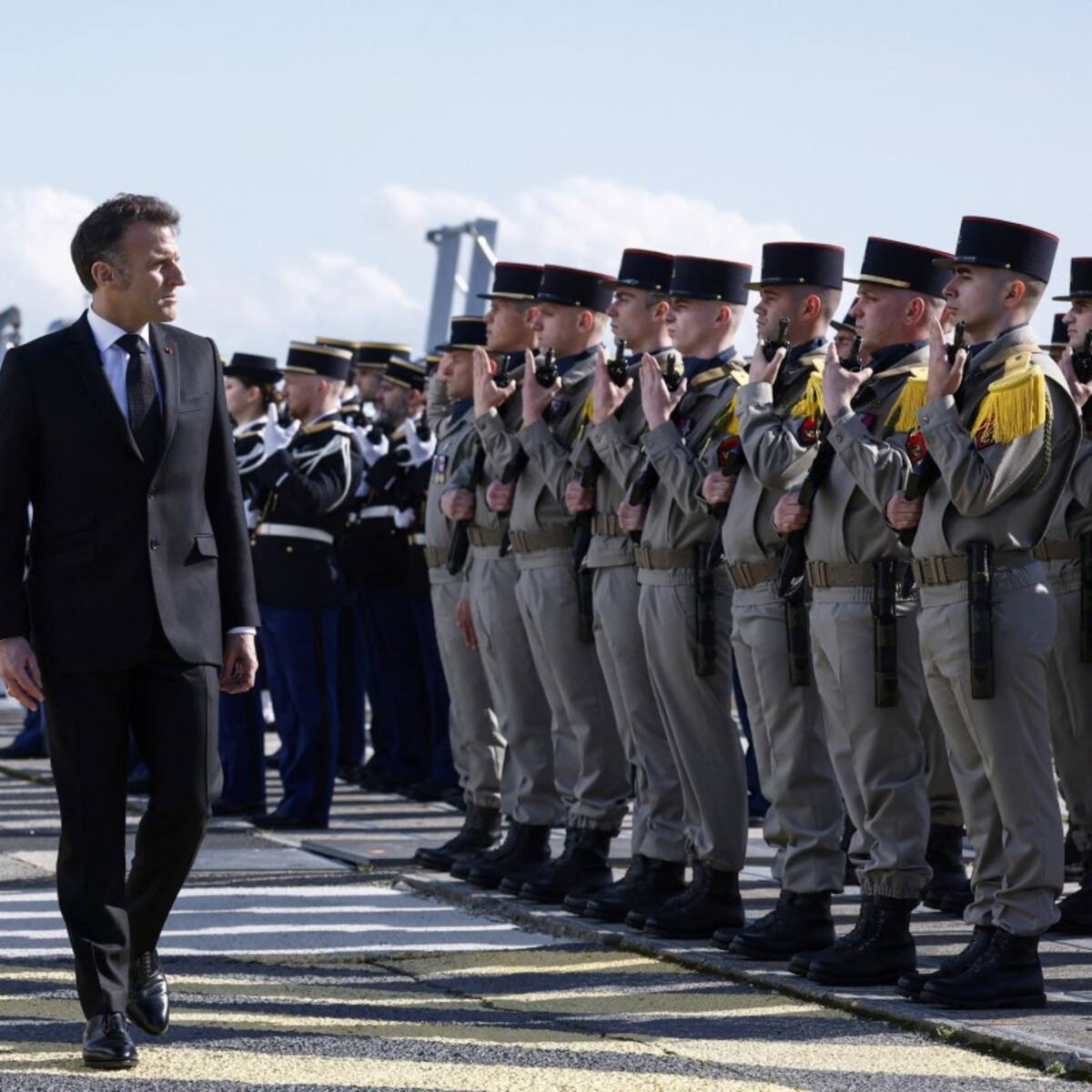 Francia autoriza que aviones de EE.UU. utilicen sus bases en Oriente Medio