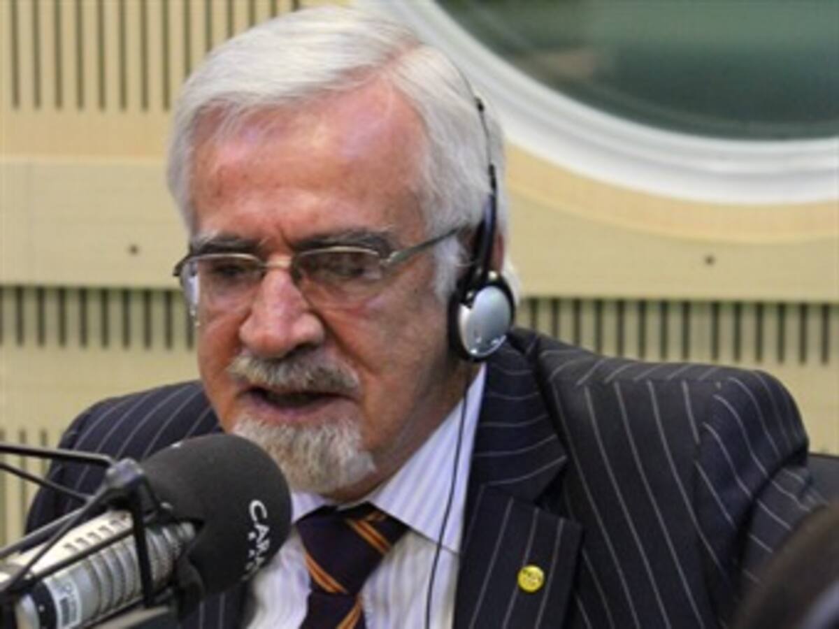 "Sin ser santistas, no seremos obstáculo para la paz": GermánNavas