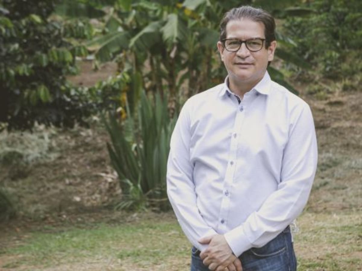 Rodolfo Zea renunciará a la Contraloría tras postularse al concurso para liderar la entidad