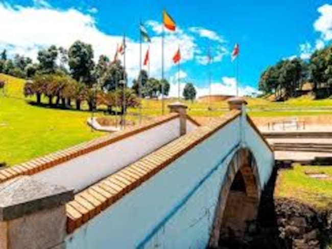 **El maestro Eduardo Malagón pidió mantener viva la historia de la independencia de Colombia.**