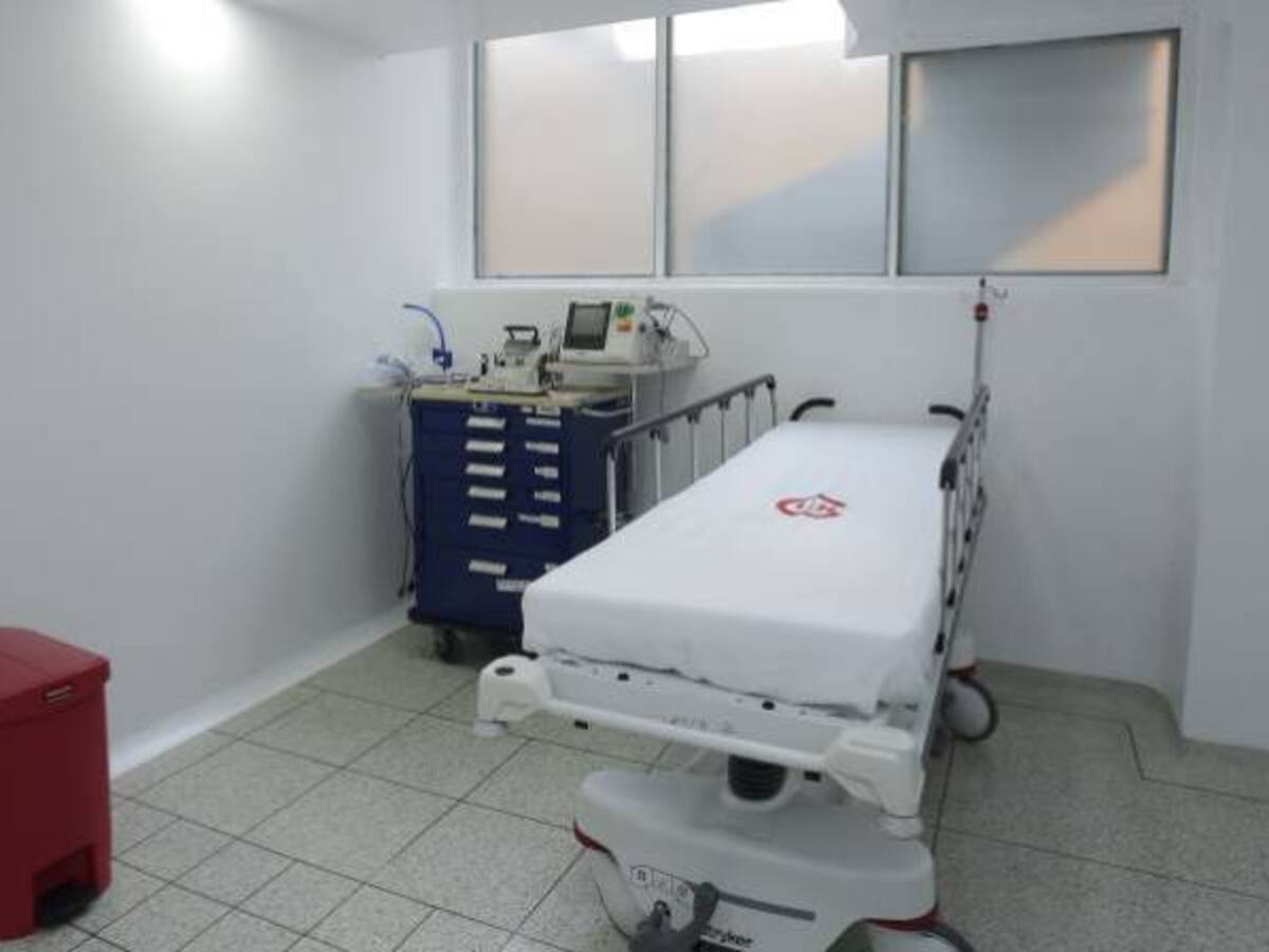 Investigan robo de 1.500 millones de pesos de la salud en Bogotá