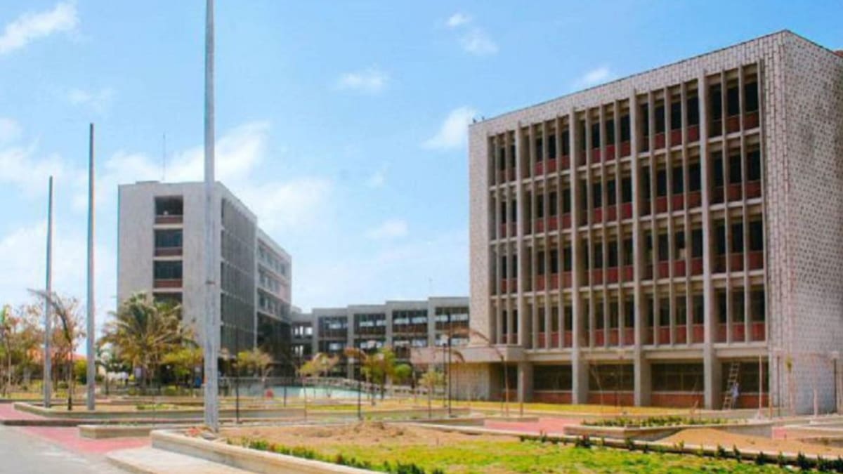 Universidad del Atlántico reabre sus puertas a la presencialidad