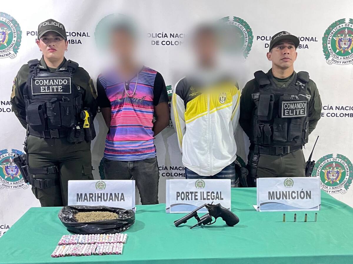 Policía de Bogotá captura a dos presuntos ladrones de un establecimiento comercial en Kennedy