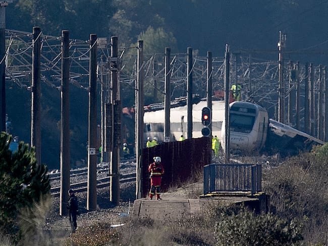 Accidente de trenes en Andamuz, España. Foto: JORGE GUERRERO / AFP
