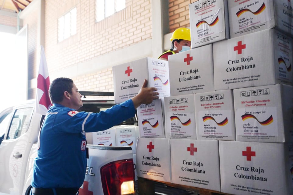 “Aproximadamente 100 mercados, 100 kit de aseos, 100 kits habitacionales, 100 sábanas, hamacas, prendas de vestir para hombre y mujer", La Gestora Social de Boyacá, Daniela Assis