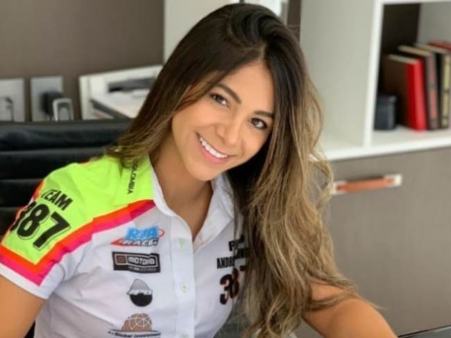 Andrea Domínguez, la primera mujer en la Liga Europea de Motonáutica