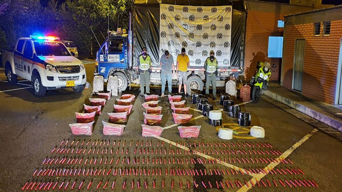 Más de 2000 barras de explosivos, incautados en el Valle del Cauca