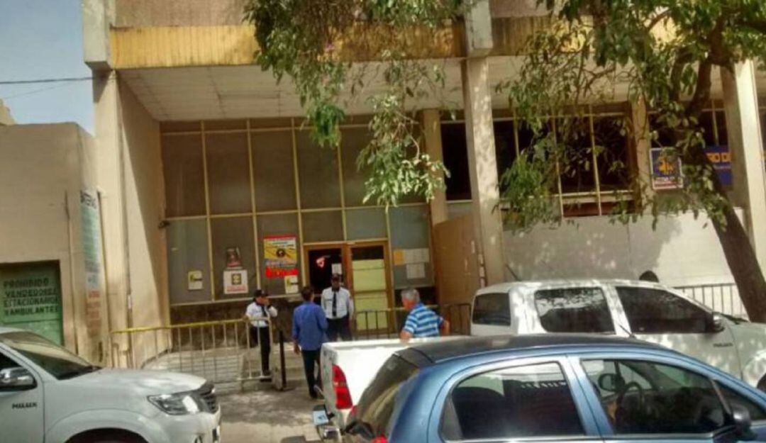 Uri de la FIscalía donde fue trasladada la mujer para su proceso de judicialización.