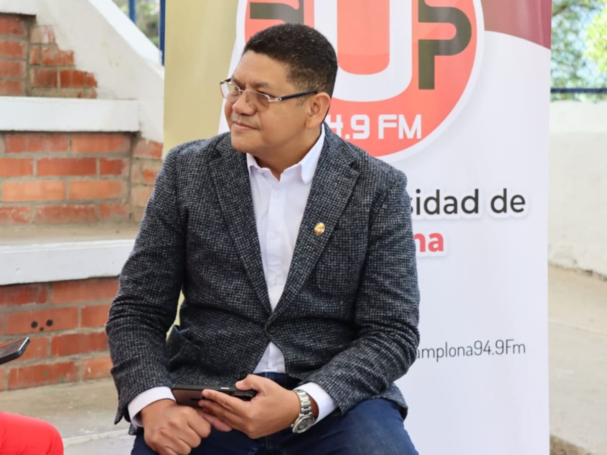 Ivaldo Torres seguirá en la rectoría de Unipamplona