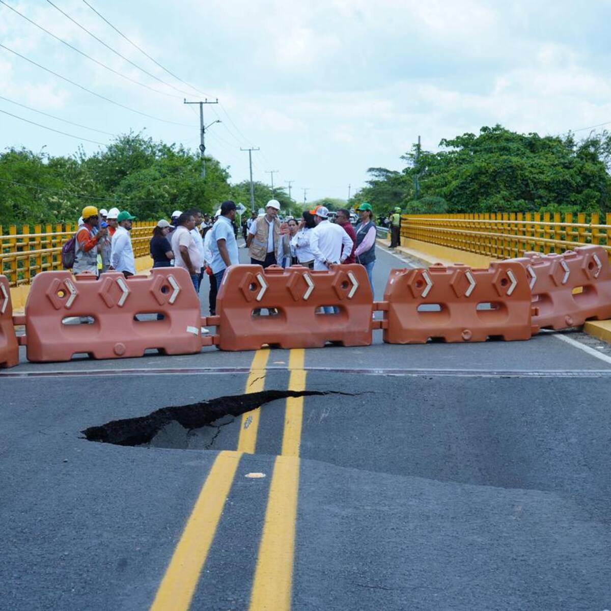 Inicia reparación del acceso al puente Juan de Acosta en la vía al Mar: estos son los desvíos