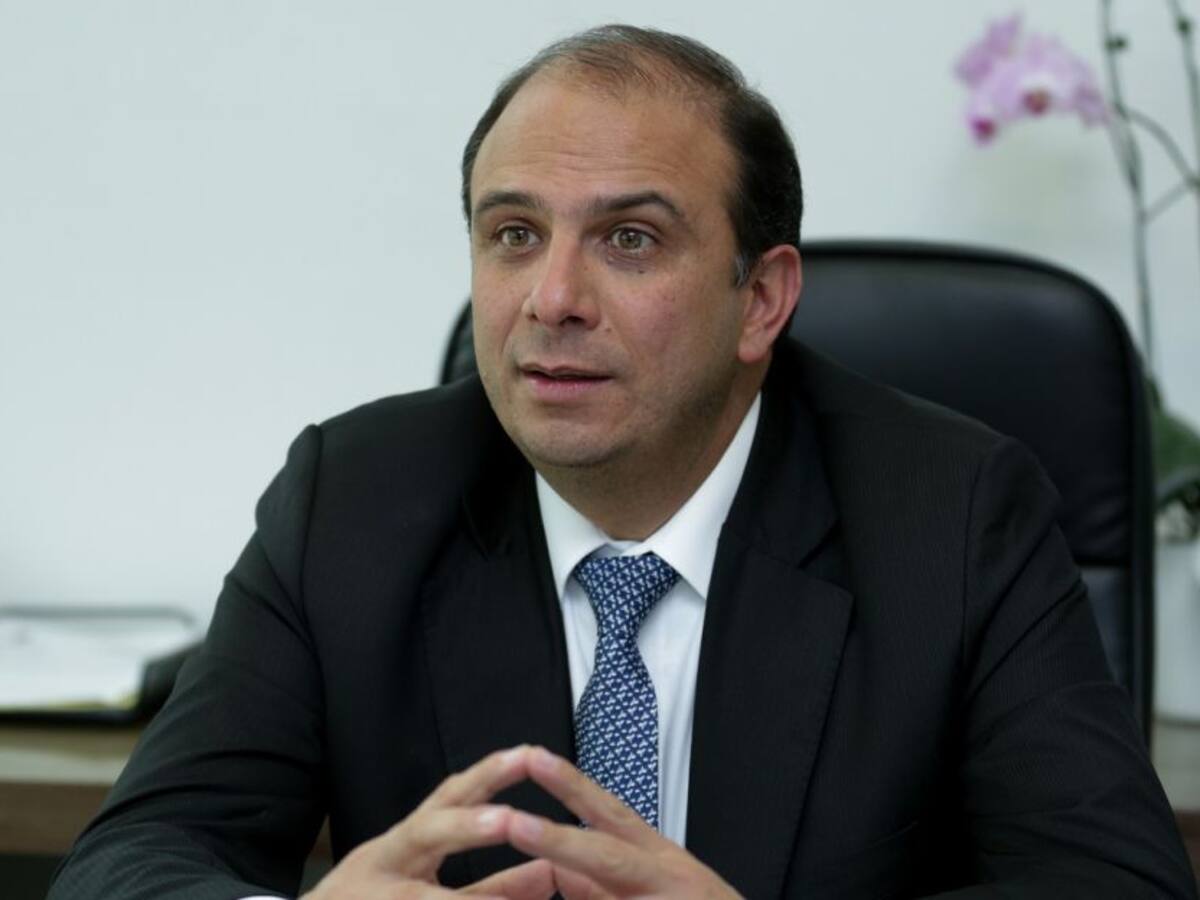 Gobernaciones insisten en extender plazo para entrega Planes de Desarrollo