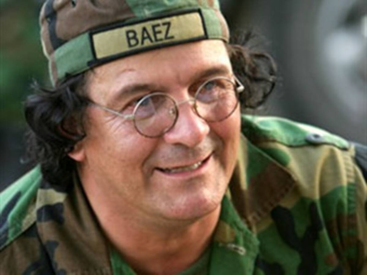 'Ernesto Báez' dice que durante 15 años promovió campañas políticas pese a tener órdenes de captura