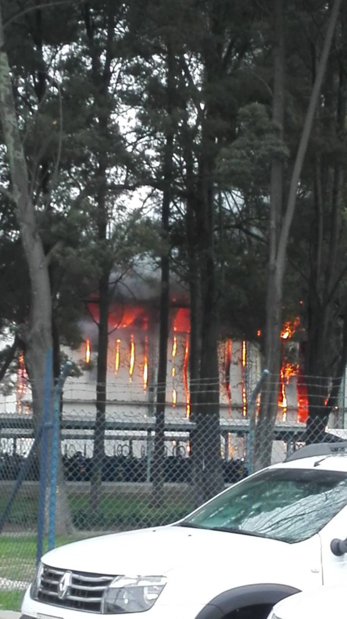 Marcela Valencia y Beatriz Pinzón Solano, 16 años después. Las actrices Natalia Ramírez y Ana María Orozco.