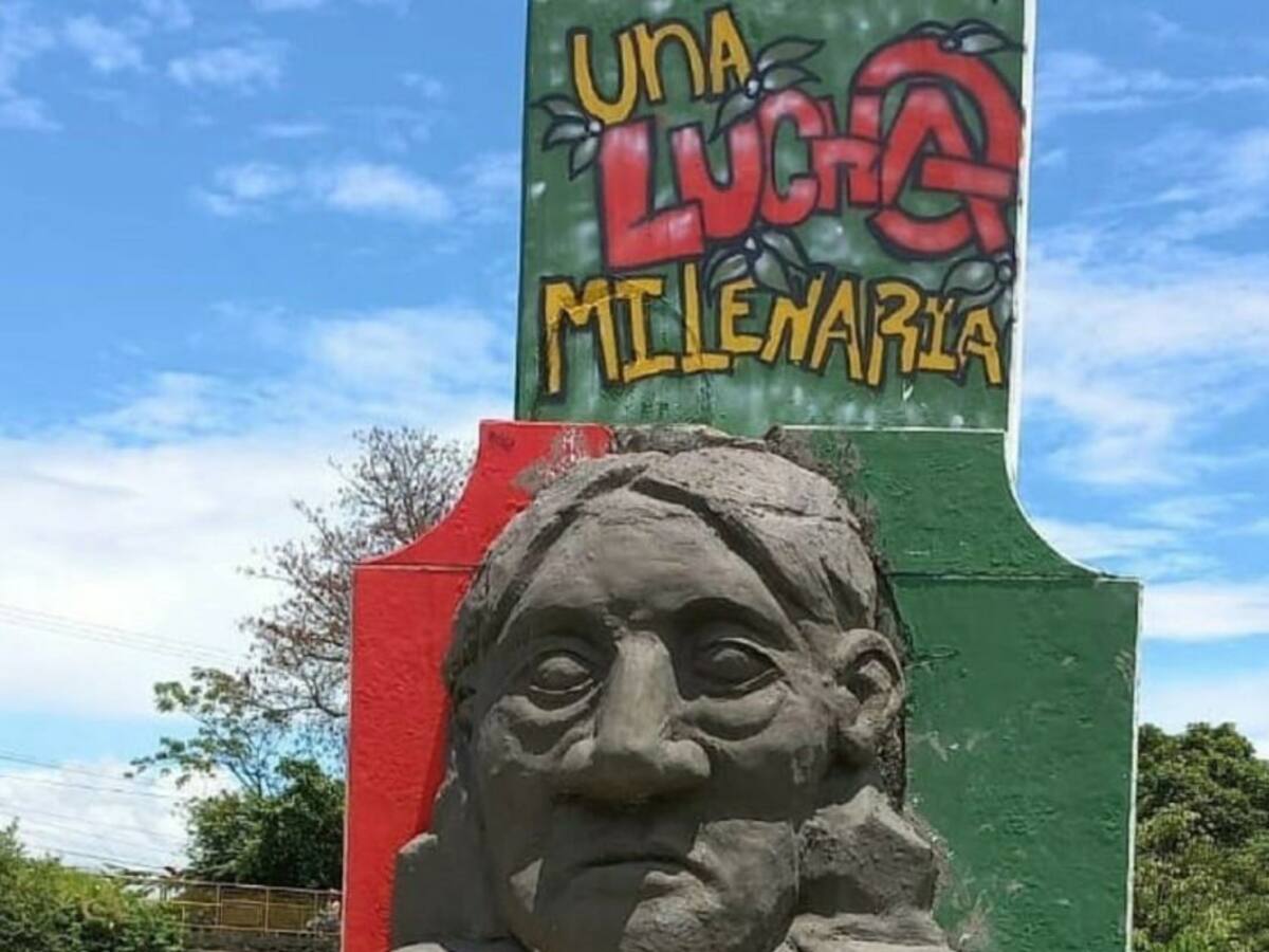 Polémica tras retirar monumento de Manuel Quintín Lame en Ibagué