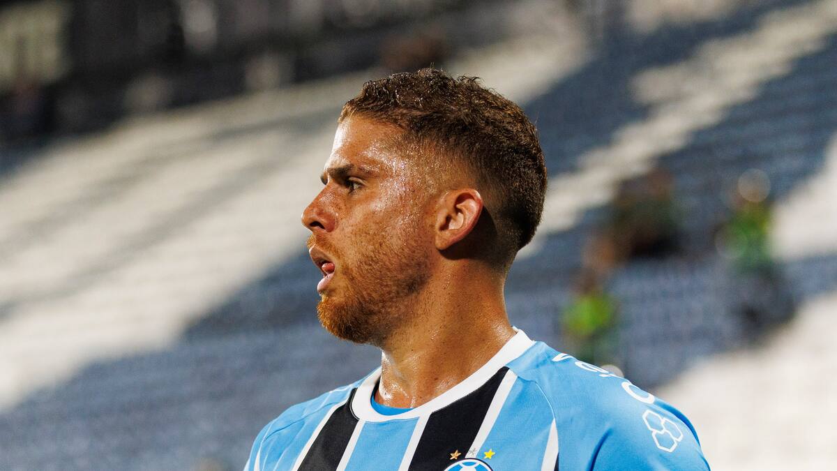 Gustavo Cuéllar finaliza su contrato con Gremio y queda como jugador libre