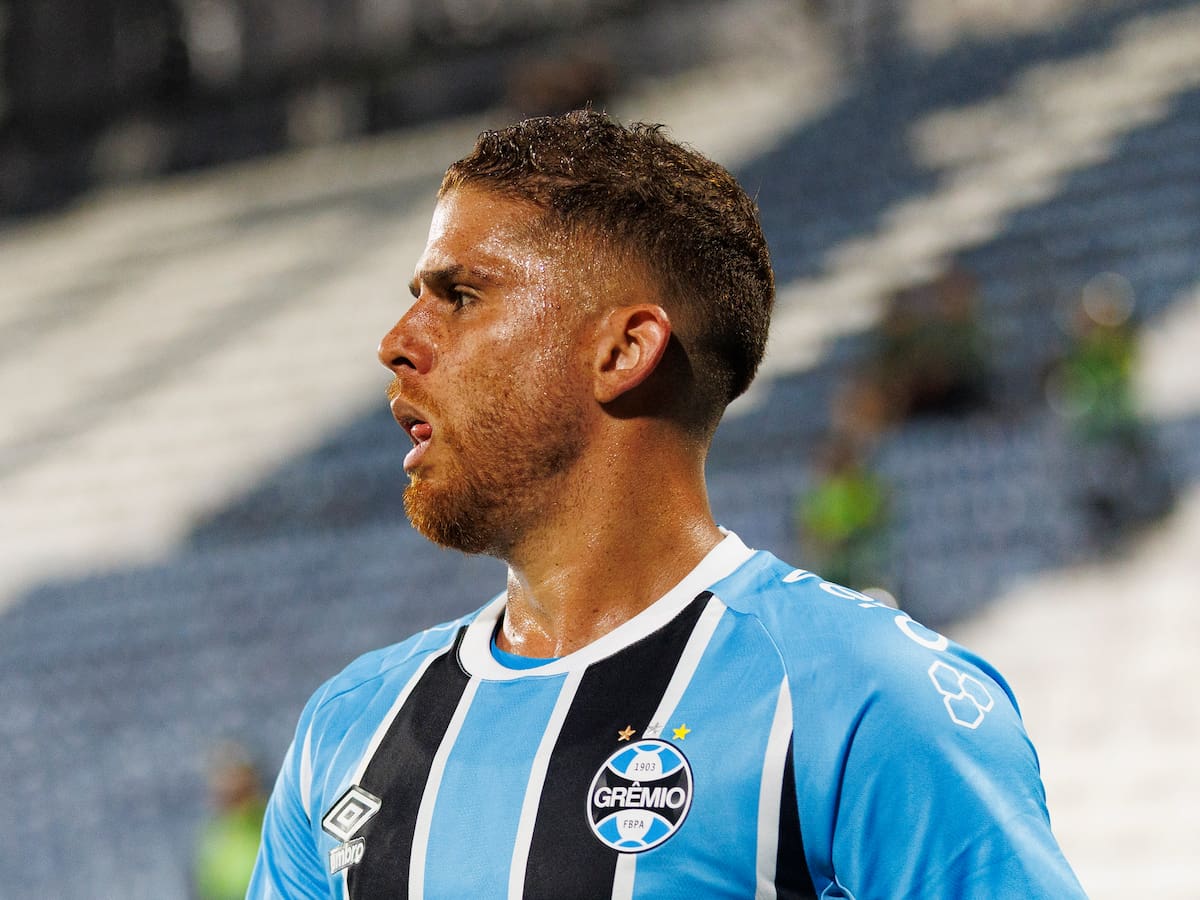 Gustavo Cuéllar finaliza su contrato con Gremio y queda como jugador libre