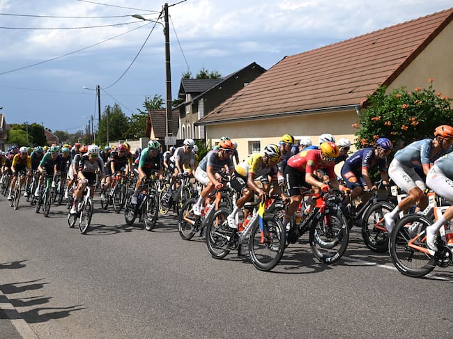 CHALON-SUR-SAONE, FRANCE - JULY 16: (L-R) Kevin Vauquelin of France, Egan Bernal of Colombia and Netcompany INEOS Cycling Team, Jonas Abrahamsen of Norway and Team Uno-X Mobility compete during the 113th Tour de France 2026, Stage 12 a 179.1km stage from Circuit Nevers Magny-Cours to Chalon-sur-Saone / #UCIWT / on July 16, 2026 in Chalon-sur-Saone, France. (Photo by Dario Belingheri/Getty Images)