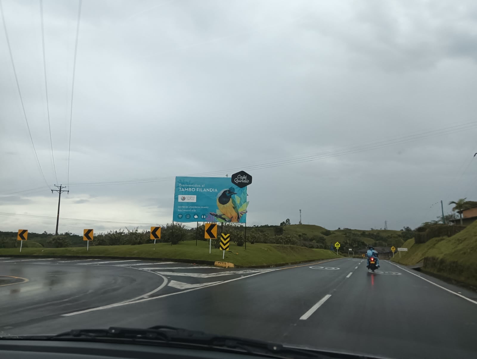 Días de cielo nublado y fuertes lluvias en el Quindío. Foto: Adrián Trejos