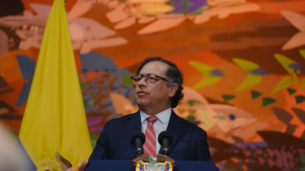 Presidente Petro pide al Congreso mantener debate de las reformas