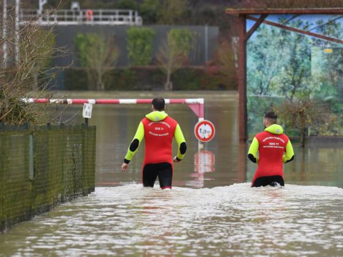 Sectores de París inundados por crecida del río Sena