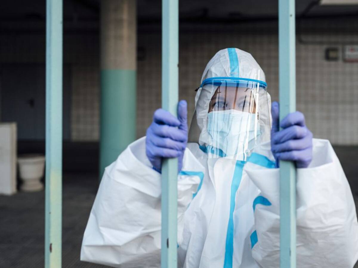 Sindicato del INPEC denuncia que no les pagan a los médicos de las cárceles