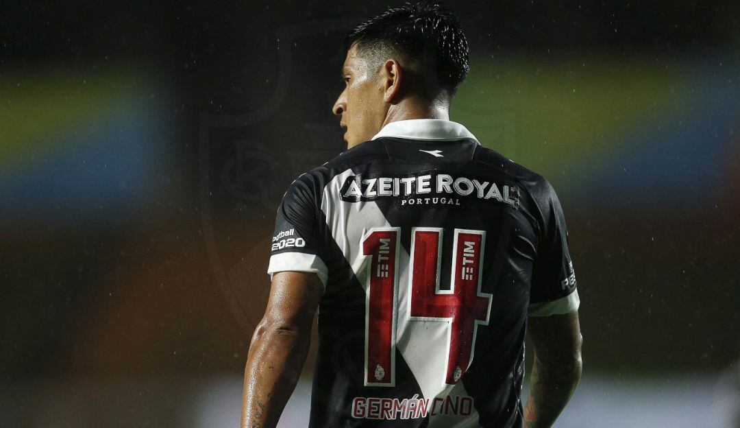 Cano vistiendo la camiseta del Vasco da Gama