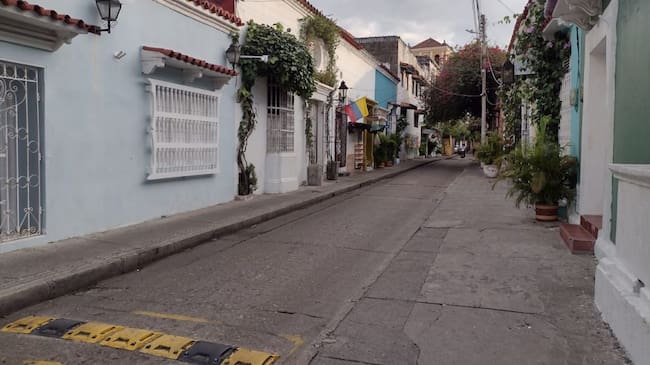 El Distrito anunció que hará estrategias bilingües dirigidas a turistas y empresas para ponerle freno a los actos inmorales