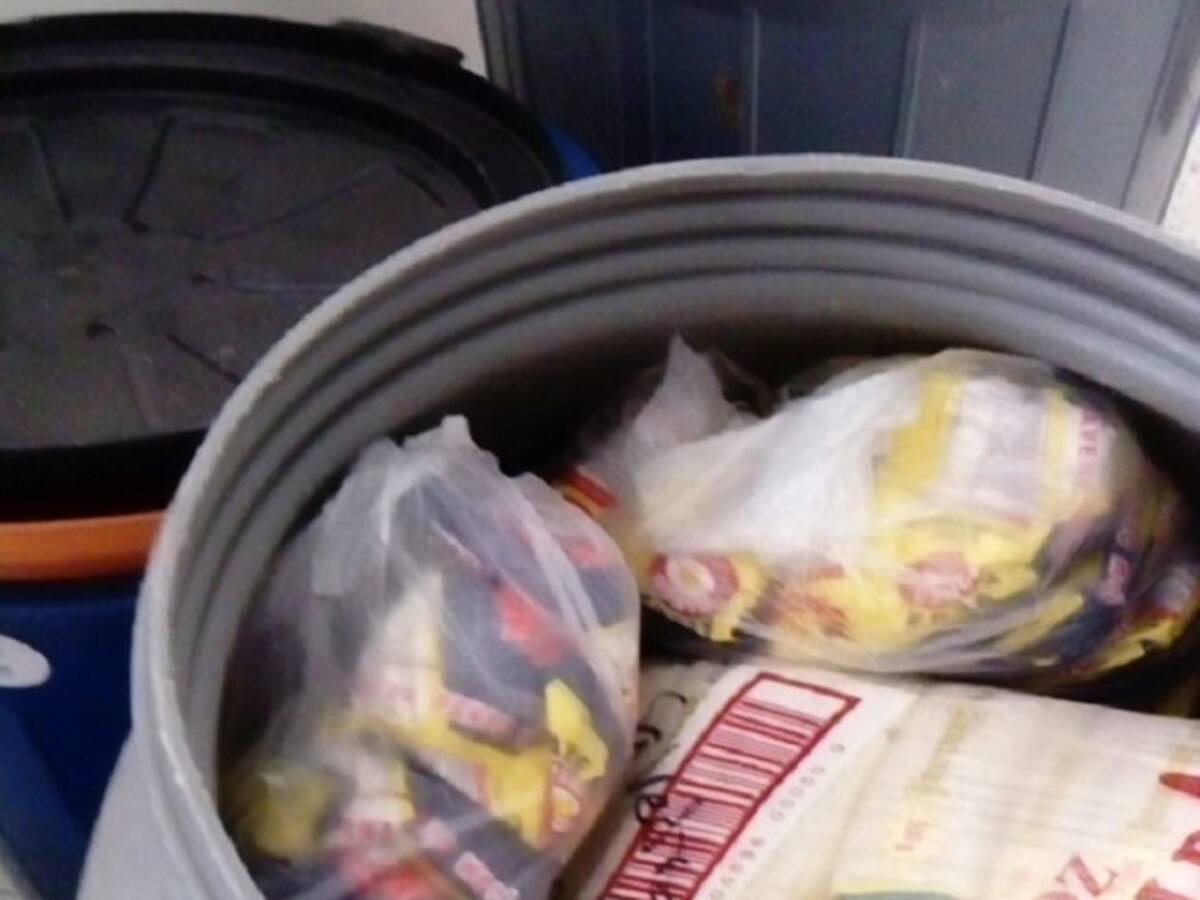 Denuncian caleta de alimentos en colegio público de Cali