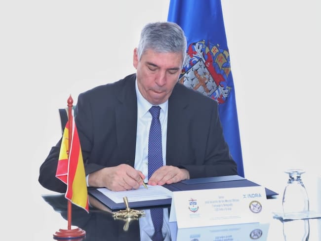 Colombia le apuesta a la tecnología para combatir la guerra electrónica