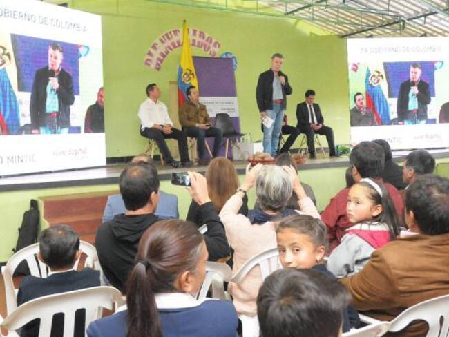 Dejemos los odios: Santos al promulgar Ley Bicentenario en Boyacá
