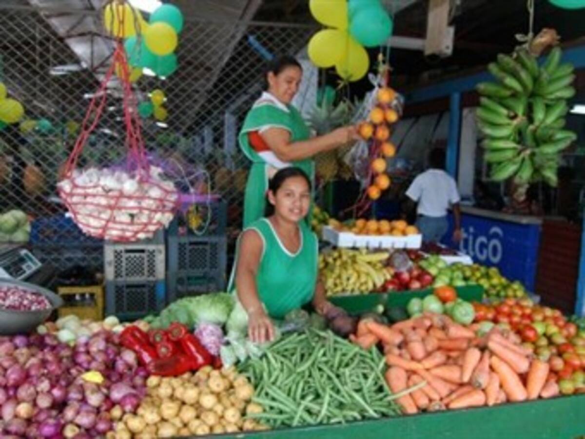 La confianza de los consumidores sube al nivel más alto de 2009