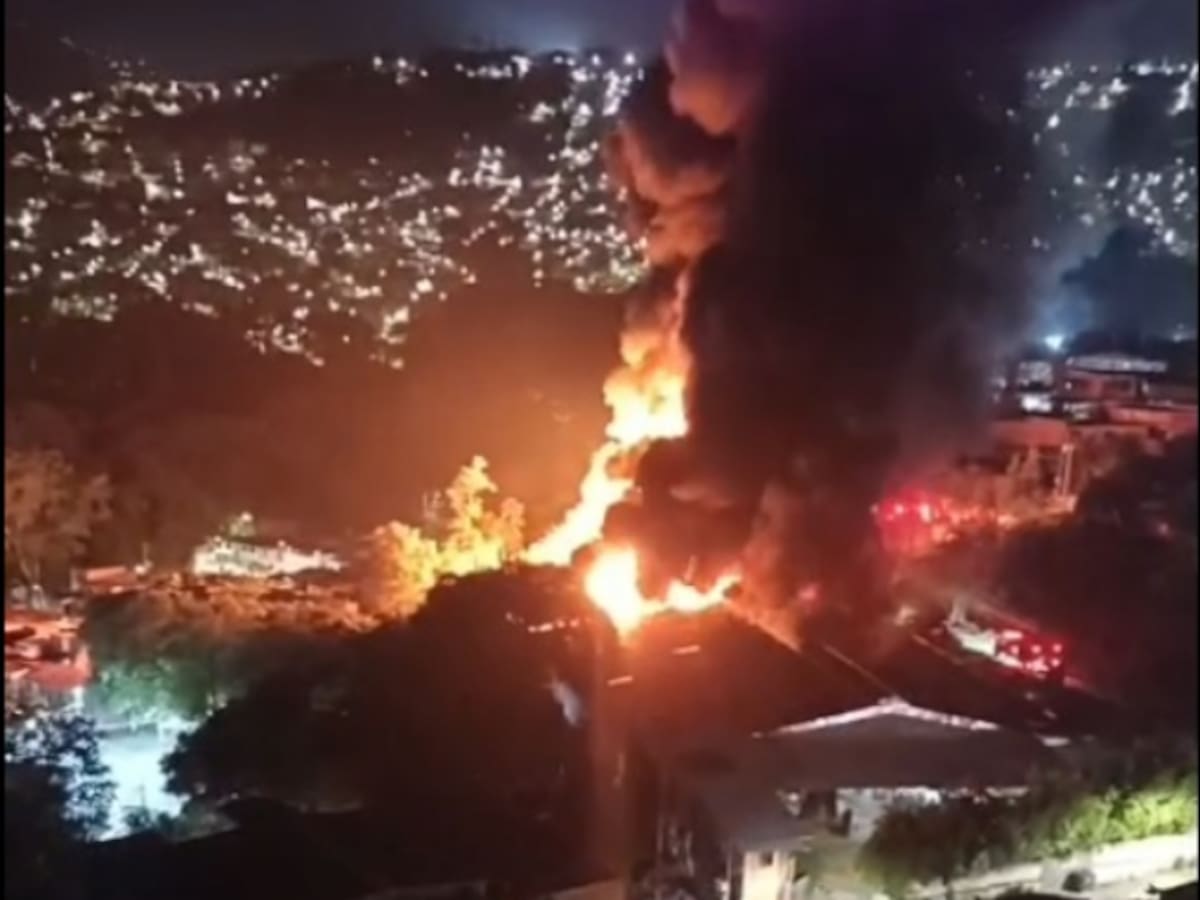Incendio dejó pérdidas superiores a los $2.000 millones de pesos en fábrica de colchones