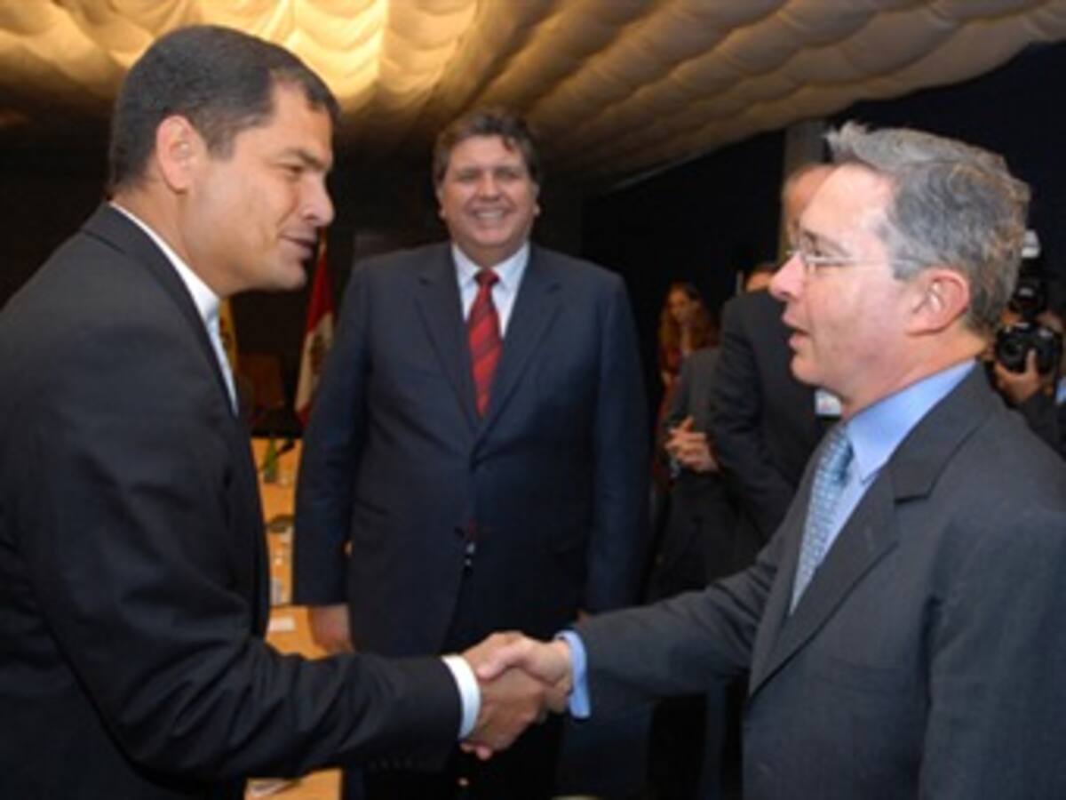Correa no quiere ser como Uribe cuando deje el poder en Ecuador