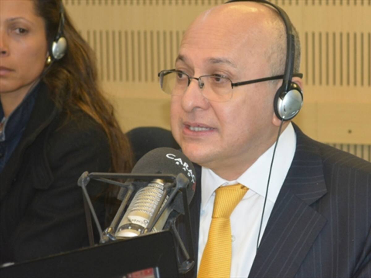Reforma al equilibrio de poderes es retardataria y retrógrada: Montealegre