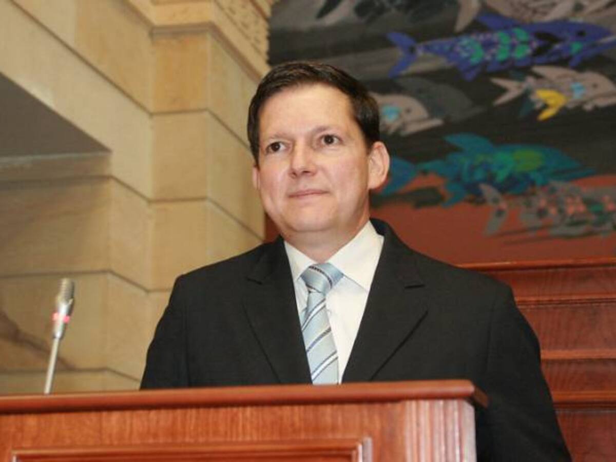 Se debe crear una Procuraduría Delegada para el posconflicto: Wilson Ruiz