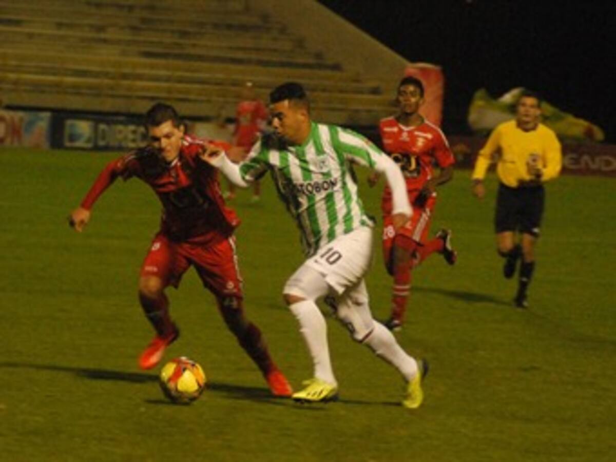Harold Rivera:"Fue meritorio lo que hicieron los jugadores contra Nacional"