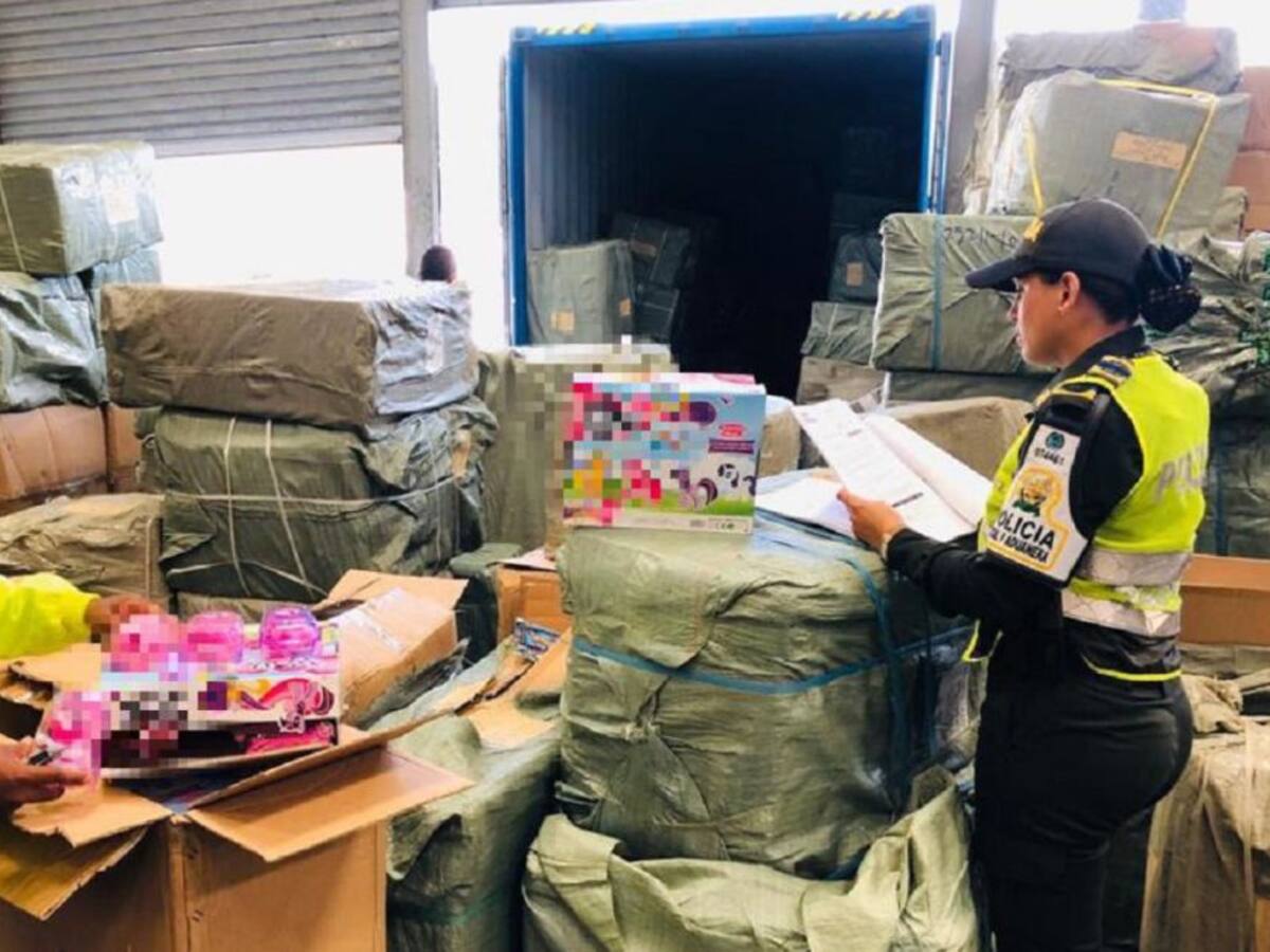 Incautan más de 20 mil juguetes de contrabando en Cartagena