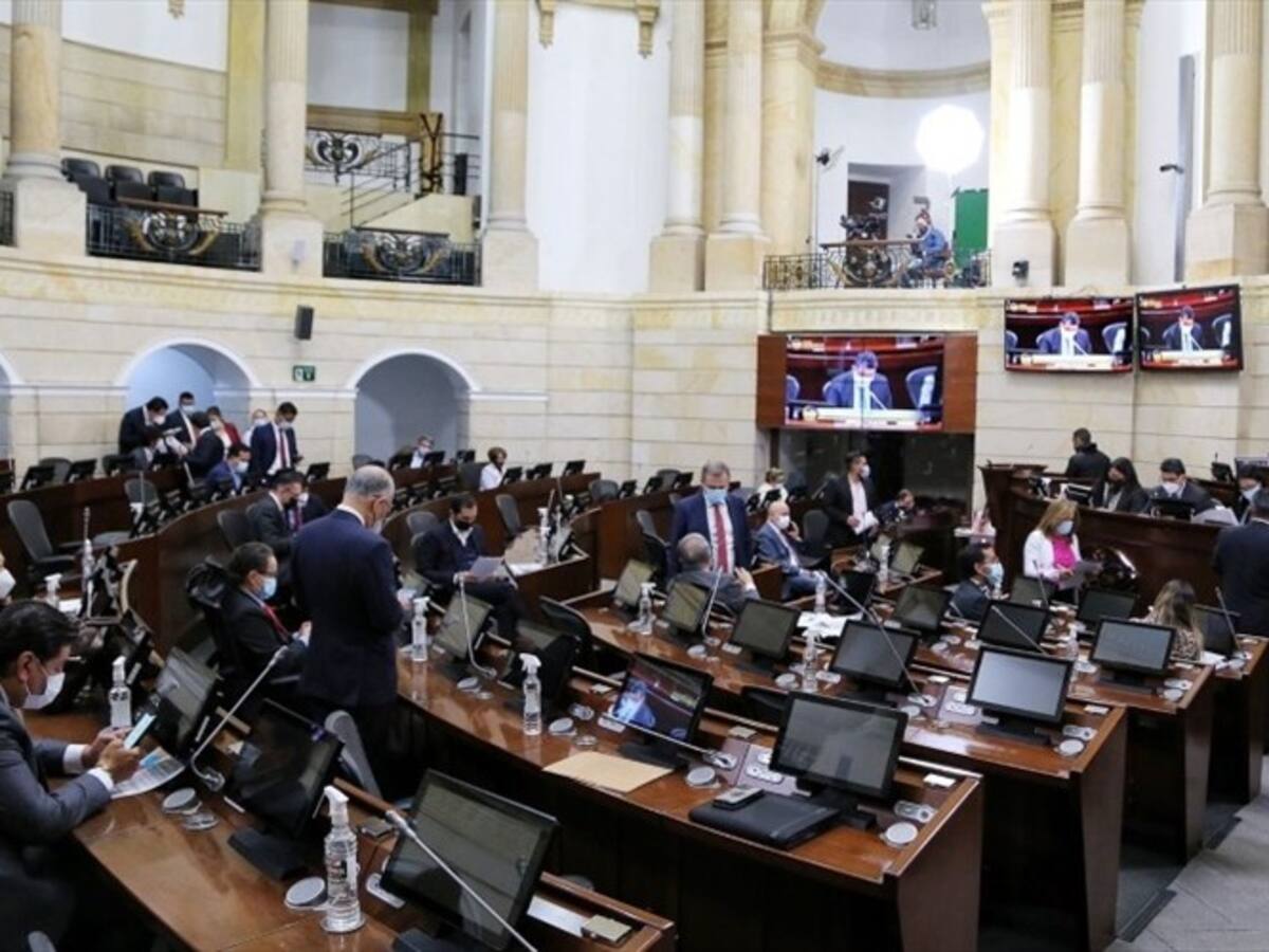 “Hipócritas”: Julio Sánchez Cristo tras votación al “mico” para elegir fiscal