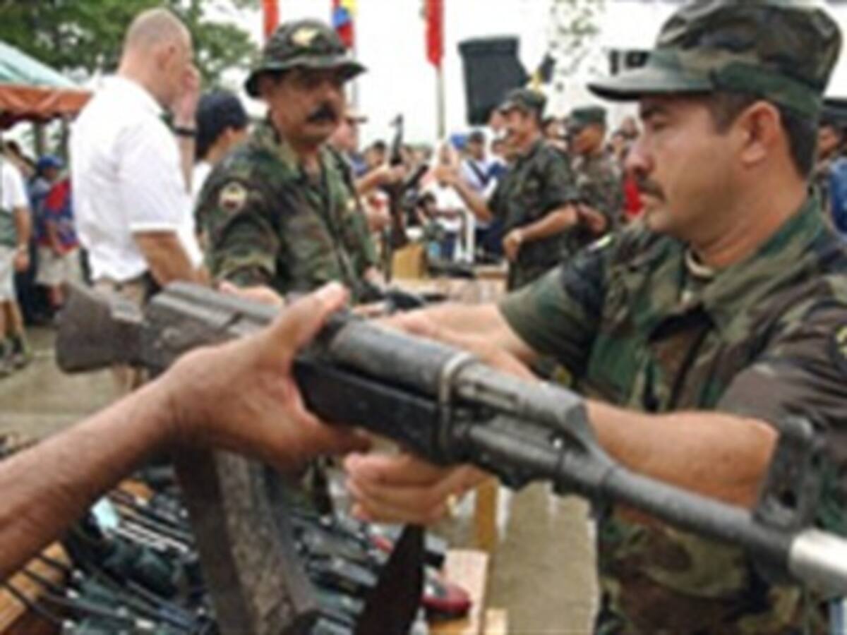 La Corte Constitucional deja en firme ley que resuelve la situación jurídica de 20 mil desmovilizados