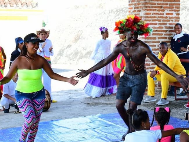 Tradición festiva de Cartagena se tomó las fortificaciones