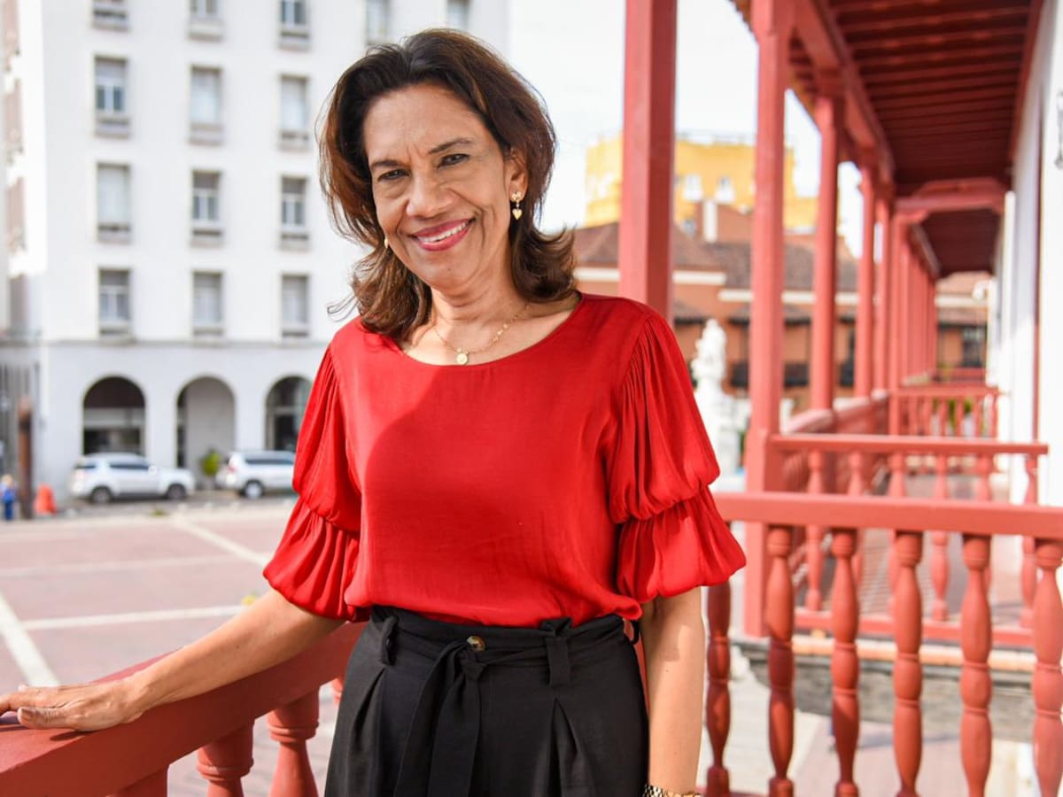 Dorys Arrieta Caro, encargada como Directora de Apoyo Logístico del Distrito