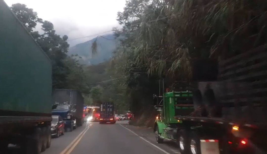Vía Ibagué Alto de la Línea 