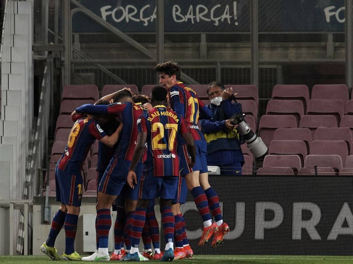 Dembélé le da el triunfo a Barcelona y queda a un punto del liderato