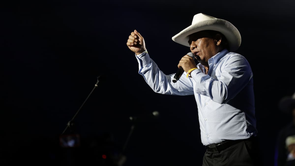 "La balanza" lo nuevo de Aries Vigoth