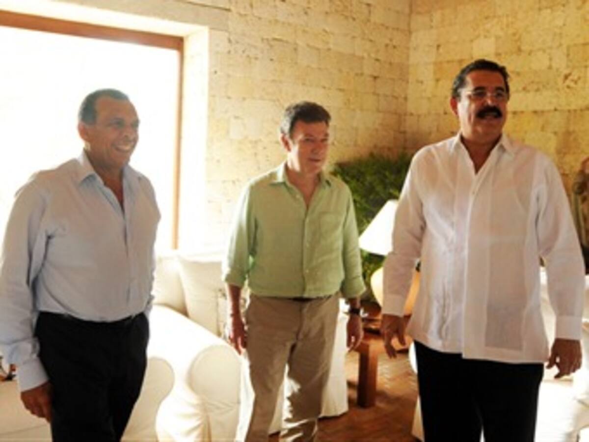 Zelaya puede regresar a Honduras con todas las garantías: Porfirio Lobo