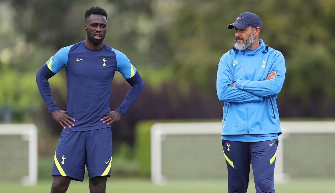 Dávinson Sánchez y Nuno