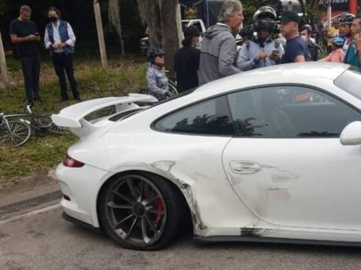 VIDEO: Conductor de Porsche arrolla a ciclista