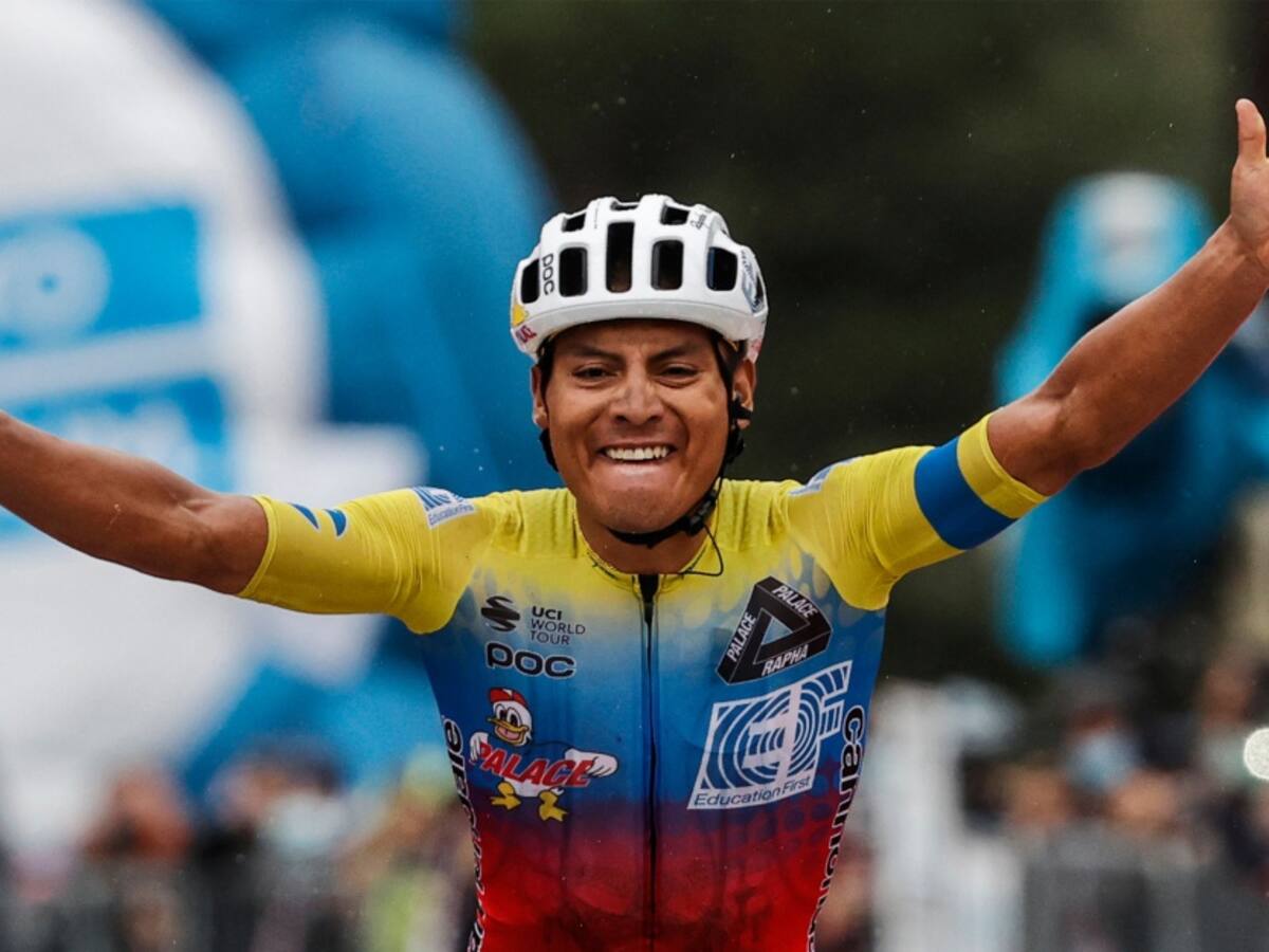El ecuatoriano Jonathan Caicedo ganó la tercera etapa del Giro